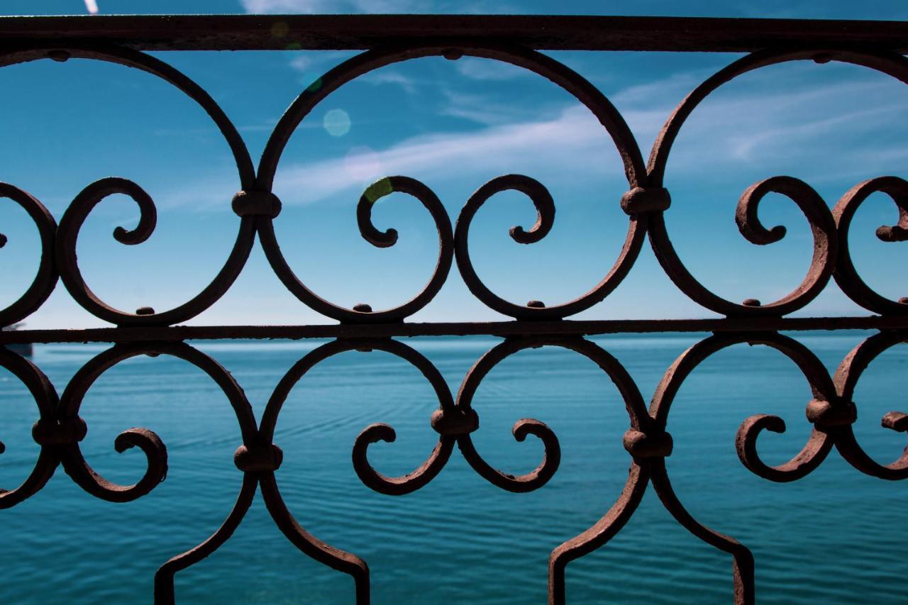 B&B Le Finestre Sul Mare Tarento Exterior foto