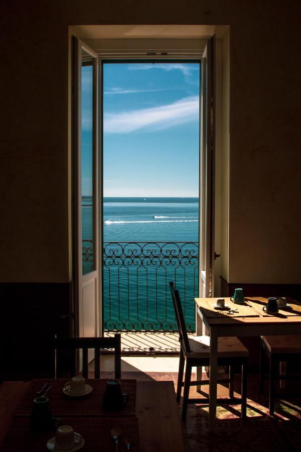 B&B Le Finestre Sul Mare Tarento Exterior foto